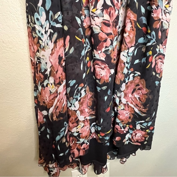 Torrid Floral Flutter Sleeve V-Neck Faux Wrap Dress Size Large (Torrid 0) - Picture 10 of 16